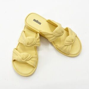 Melissa Double Knot slip-on Sandals yellow size 35/36 size 5